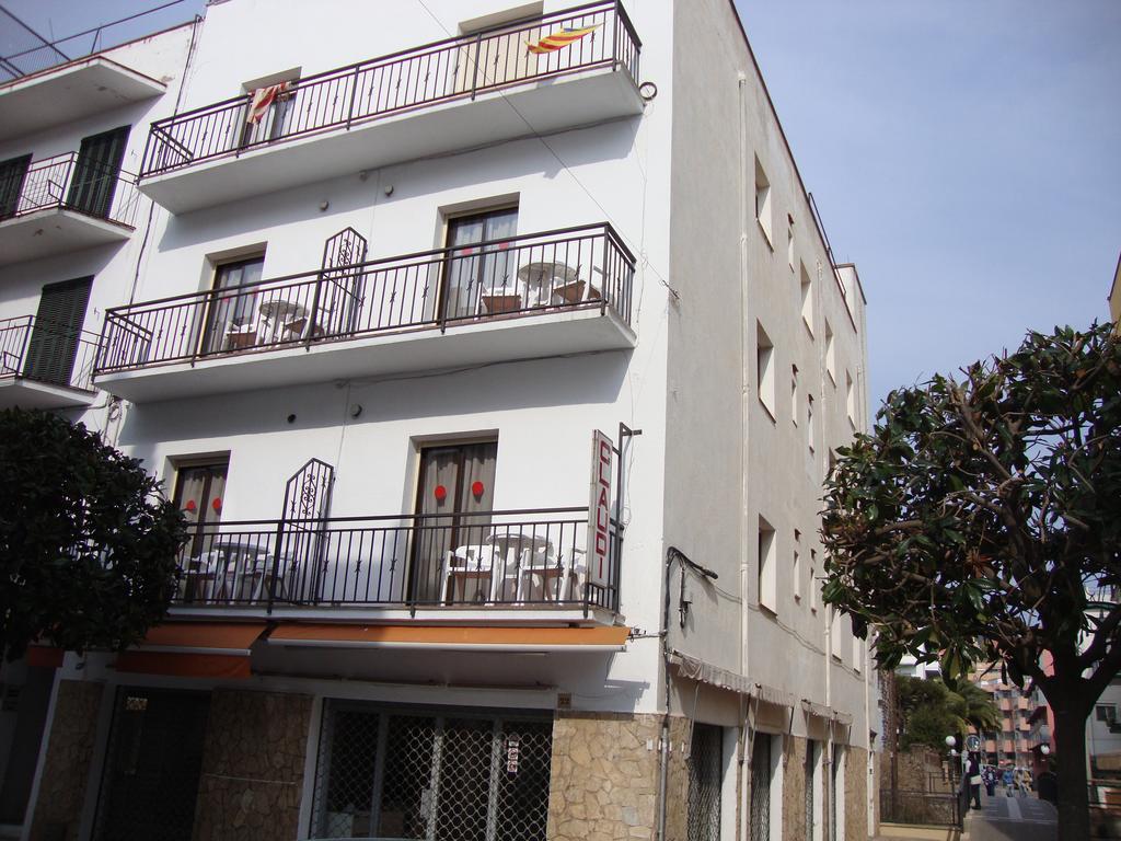 Apartaments Claudi Tossa de Mar Exterior foto