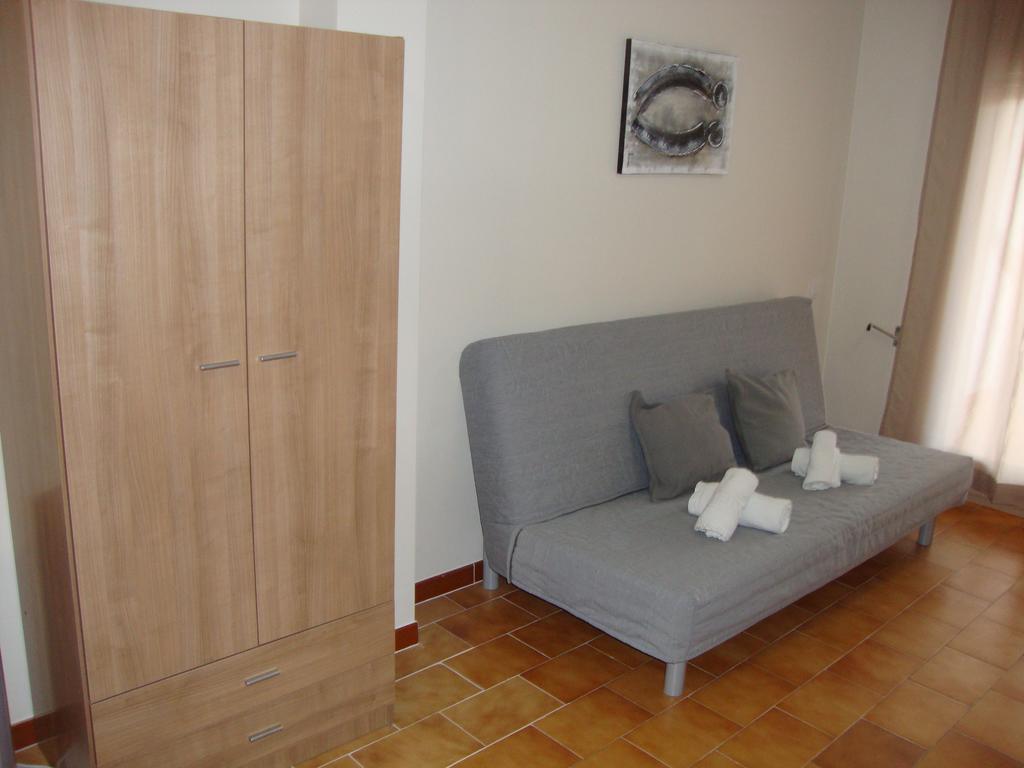 Apartaments Claudi Tossa de Mar Zimmer foto