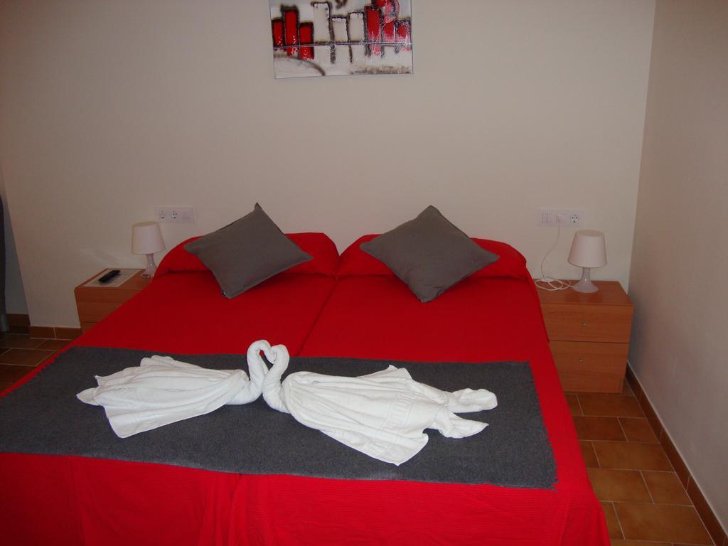 Apartaments Claudi Tossa de Mar Zimmer foto